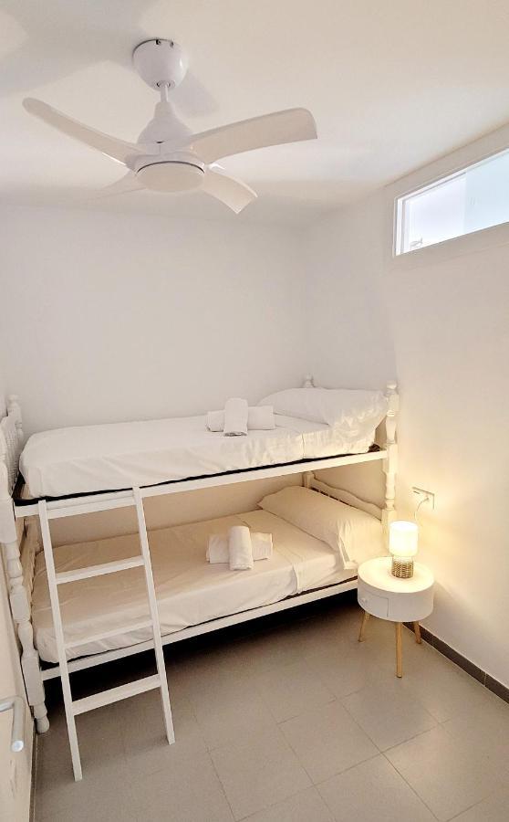 Precioso apartamento Reformado en 1a linea de mar sin vistas Calella De Palafrugell Exterior foto