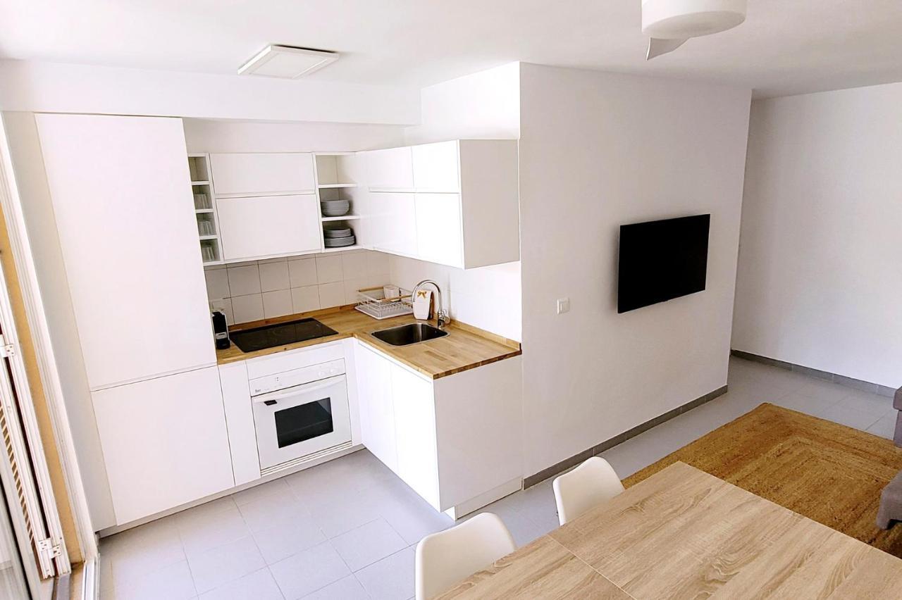 Precioso apartamento Reformado en 1a linea de mar sin vistas Calella De Palafrugell Exterior foto